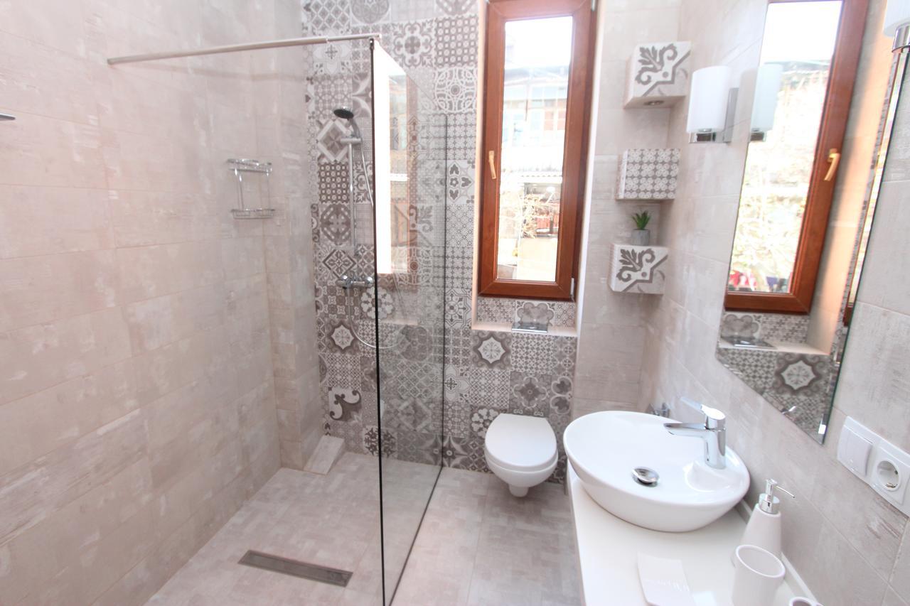 New Apartment In Old Tbilisi Exterior photo